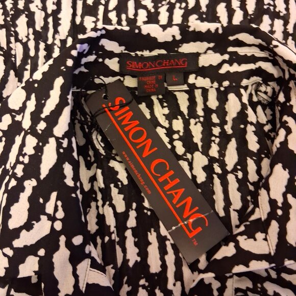 NWT Simon Chang Women's White Black Printed Ruffle Blouse Top Size 14 L - Picture 10 of 10
